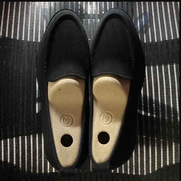 Rothy's Onyx Black Lug Loafer - Size 7.5 - Picture 3 of 5